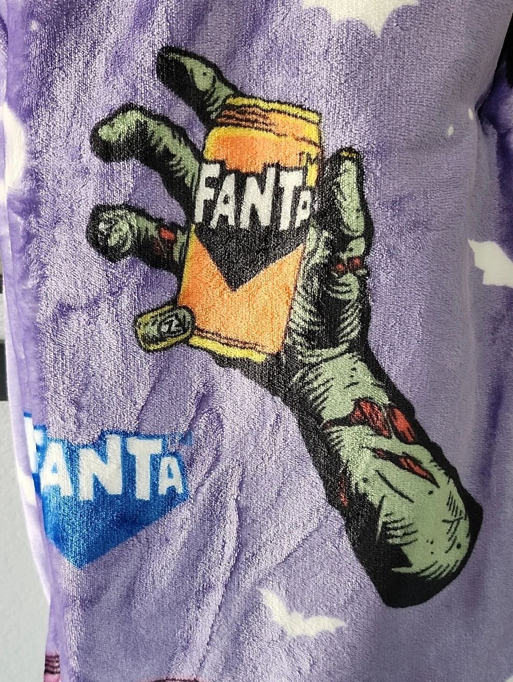 Halloween Fanta Purple Throw Blanket Skeleton Hand